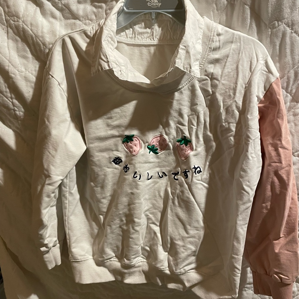 Girl’s Strawberry collared shirt